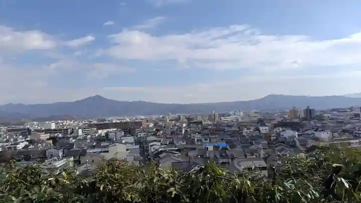 建勲神社の景色