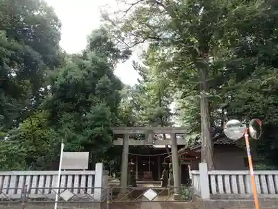 虎狛神社の鳥居