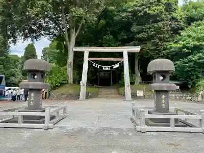 天岩戸神社の{uncategorized: "未分類", other: "その他", undefined: "問題あり", building: "その他建物", grave: "お墓", sacred_gate: "鳥居", guardian: "狛犬", statue: "像", buddha: "仏像", history: "歴史", nature: "自然", garden: "庭園", animal: "動物", pagoda: "塔", temizu: "手水舎", mountain_gate: "山門・神門", sanctuary: "本殿・本堂", subordinate: "末社・摂社", art: "芸術", scenery: "景色", jizo: "地蔵", ema: "絵馬", goshuin: "御朱印", omikuji: "おみくじ", items: "授与品その他", amulet: "お守り", goshuincho: "御朱印帳", eats: "食事", festival: "お祭り", votive_dance: "神楽", shichigosan: "七五三参", wedding: "結婚式", experience: "体験その他", initially: "初詣", around: "周辺", anti_infection: "感染症対策"}