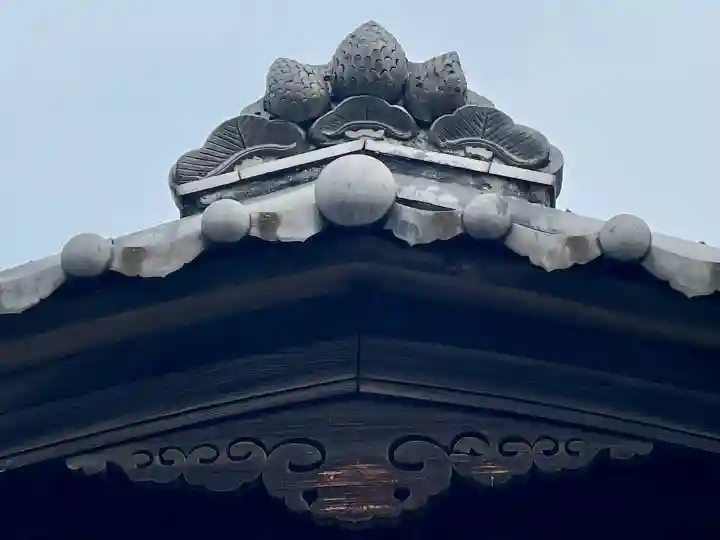 出世稲荷神社の{uncategorized: "未分類", other: "その他", undefined: "問題あり", building: "その他建物", grave: "お墓", sacred_gate: "鳥居", guardian: "狛犬", statue: "像", buddha: "仏像", history: "歴史", nature: "自然", garden: "庭園", animal: "動物", pagoda: "塔", temizu: "手水舎", mountain_gate: "山門・神門", sanctuary: "本殿・本堂", subordinate: "末社・摂社", art: "芸術", scenery: "景色", jizo: "地蔵", ema: "絵馬", goshuin: "御朱印", omikuji: "おみくじ", items: "授与品その他", amulet: "お守り", goshuincho: "御朱印帳", eats: "食事", festival: "お祭り", votive_dance: "神楽", shichigosan: "七五三参", wedding: "結婚式", experience: "体験その他", initially: "初詣", around: "周辺", anti_infection: "感染症対策"}