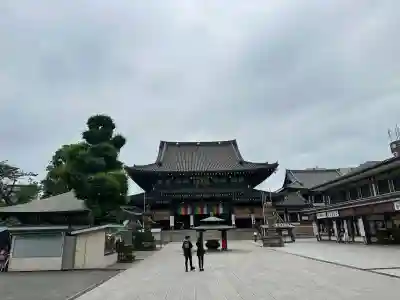 川崎大師(平間寺)の{uncategorized: "未分類", other: "その他", undefined: "問題あり", building: "その他建物", grave: "お墓", sacred_gate: "鳥居", guardian: "狛犬", statue: "像", buddha: "仏像", history: "歴史", nature: "自然", garden: "庭園", animal: "動物", pagoda: "塔", temizu: "手水舎", mountain_gate: "山門・神門", sanctuary: "本殿・本堂", subordinate: "末社・摂社", art: "芸術", scenery: "景色", jizo: "地蔵", ema: "絵馬", goshuin: "御朱印", omikuji: "おみくじ", items: "授与品その他", amulet: "お守り", goshuincho: "御朱印帳", eats: "食事", festival: "お祭り", votive_dance: "神楽", shichigosan: "七五三参", wedding: "結婚式", experience: "体験その他", initially: "初詣", around: "周辺", anti_infection: "感染症対策"}