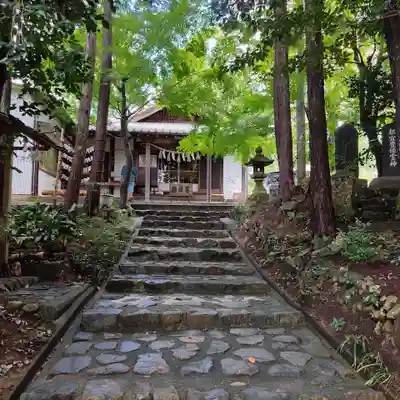 玉野御嶽神社の本殿・本堂