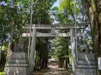 諏訪神社の鳥居