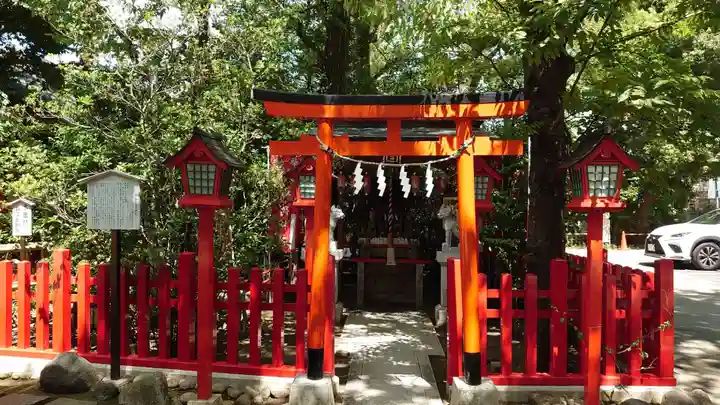 新田神社の鳥居