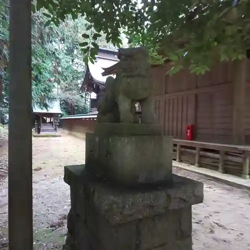 鴨大神御子神主玉神社の狛犬