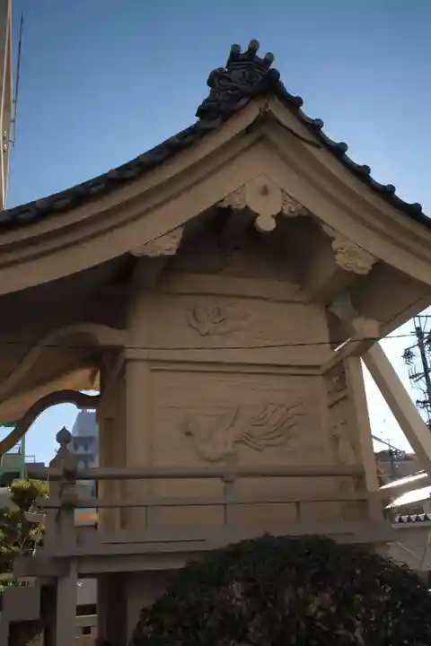 奥津彦神社の本殿・本堂
