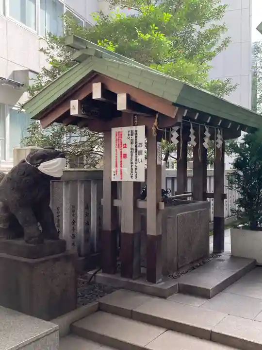築土神社の手水舎