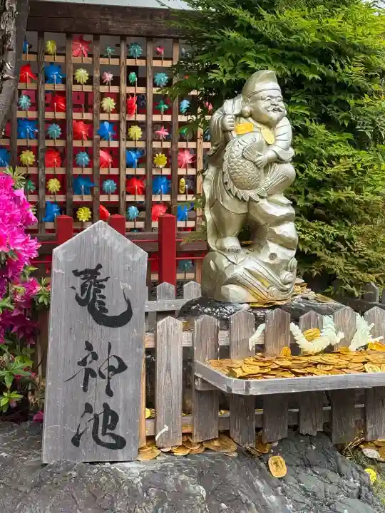 別小江神社の{uncategorized: "未分類", other: "その他", undefined: "問題あり", building: "その他建物", grave: "お墓", sacred_gate: "鳥居", guardian: "狛犬", statue: "像", buddha: "仏像", history: "歴史", nature: "自然", garden: "庭園", animal: "動物", pagoda: "塔", temizu: "手水舎", mountain_gate: "山門・神門", sanctuary: "本殿・本堂", subordinate: "末社・摂社", art: "芸術", scenery: "景色", jizo: "地蔵", ema: "絵馬", goshuin: "御朱印", omikuji: "おみくじ", items: "授与品その他", amulet: "お守り", goshuincho: "御朱印帳", eats: "食事", festival: "お祭り", votive_dance: "神楽", shichigosan: "七五三参", wedding: "結婚式", experience: "体験その他", initially: "初詣", around: "周辺", anti_infection: "感染症対策"}