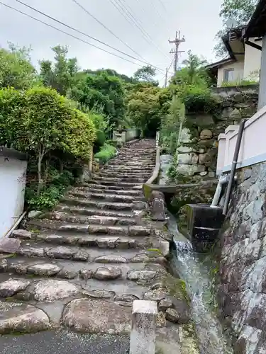 桑実寺の建物その他