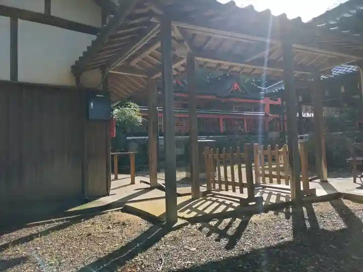 丹生官省符神社の{uncategorized: "未分類", other: "その他", undefined: "問題あり", building: "その他建物", grave: "お墓", sacred_gate: "鳥居", guardian: "狛犬", statue: "像", buddha: "仏像", history: "歴史", nature: "自然", garden: "庭園", animal: "動物", pagoda: "塔", temizu: "手水舎", mountain_gate: "山門・神門", sanctuary: "本殿・本堂", subordinate: "末社・摂社", art: "芸術", scenery: "景色", jizo: "地蔵", ema: "絵馬", goshuin: "御朱印", omikuji: "おみくじ", items: "授与品その他", amulet: "お守り", goshuincho: "御朱印帳", eats: "食事", festival: "お祭り", votive_dance: "神楽", shichigosan: "七五三参", wedding: "結婚式", experience: "体験その他", initially: "初詣", around: "周辺", anti_infection: "感染症対策"}