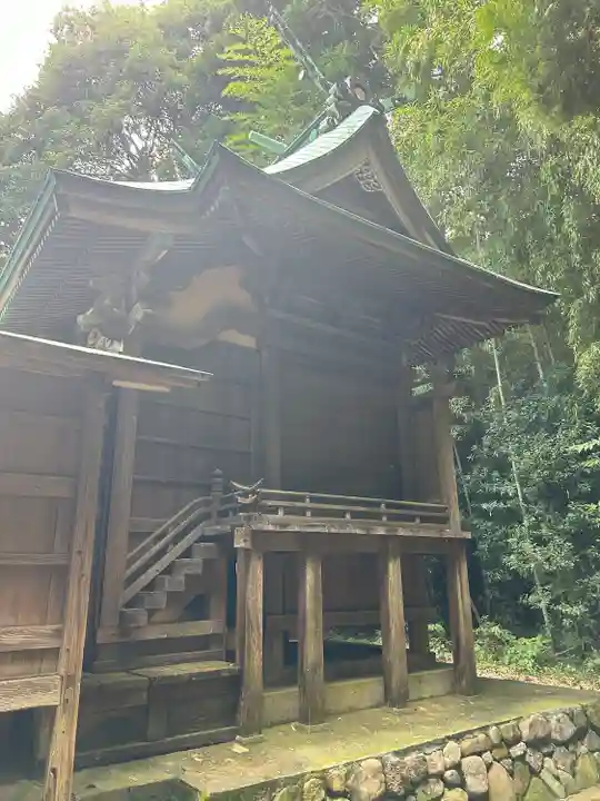 熊野神社の本殿・本堂