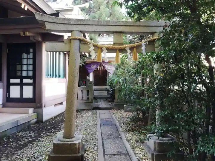 大鳥神社の末社・摂社
