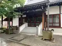 願泉寺の本殿・本堂