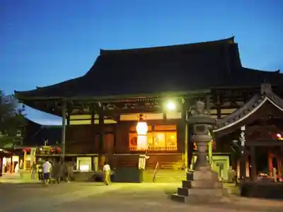 一心寺の本殿・本堂