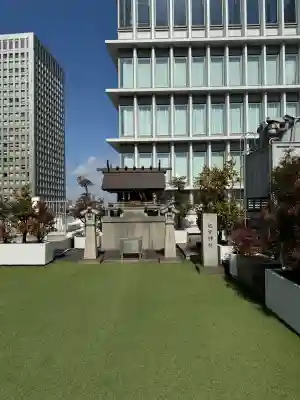航空神社の{uncategorized: "未分類", other: "その他", undefined: "問題あり", building: "その他建物", grave: "お墓", sacred_gate: "鳥居", guardian: "狛犬", statue: "像", buddha: "仏像", history: "歴史", nature: "自然", garden: "庭園", animal: "動物", pagoda: "塔", temizu: "手水舎", mountain_gate: "山門・神門", sanctuary: "本殿・本堂", subordinate: "末社・摂社", art: "芸術", scenery: "景色", jizo: "地蔵", ema: "絵馬", goshuin: "御朱印", omikuji: "おみくじ", items: "授与品その他", amulet: "お守り", goshuincho: "御朱印帳", eats: "食事", festival: "お祭り", votive_dance: "神楽", shichigosan: "七五三参", wedding: "結婚式", experience: "体験その他", initially: "初詣", around: "周辺", anti_infection: "感染症対策"}