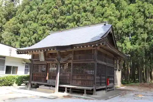 八幡神社の本殿・本堂