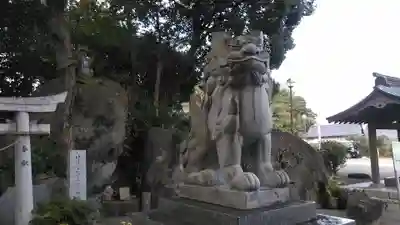 熊野神社の狛犬