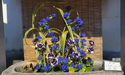 三津厳島神社の手水舎