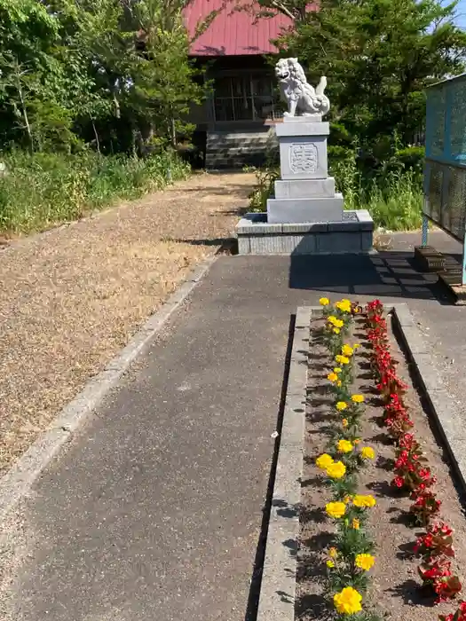 中幌向神社の建物その他