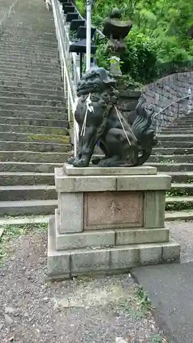 愛宕神社の狛犬