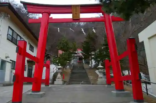 神恵内嚴島神社の鳥居