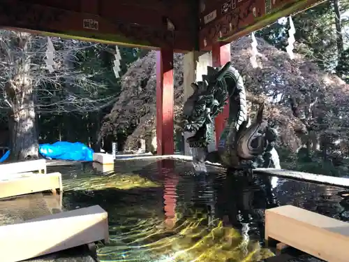 北口本宮冨士浅間神社の手水舎