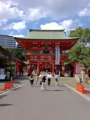 生田神社の山門・神門