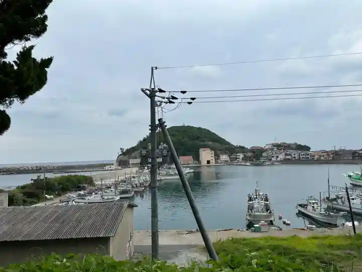 韓神新羅神社(島根県)