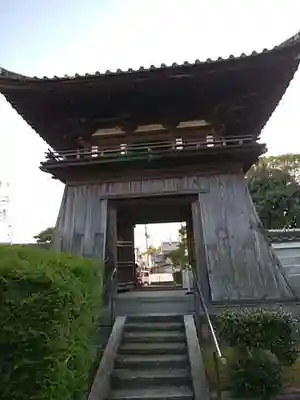 萬壽寺(萬寿寺･万寿寺)の山門・神門