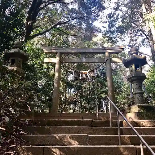 山中八幡宮の鳥居