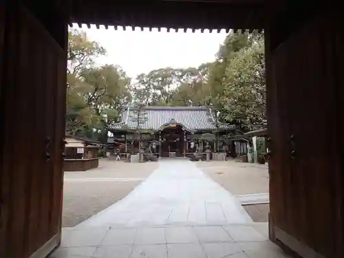 杭全神社の山門