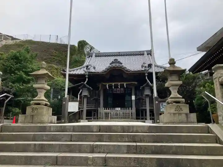 諏訪神社の本殿・本堂