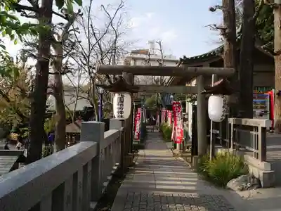 花園稲荷神社の鳥居
