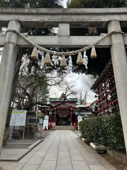 居木神社の{uncategorized: "未分類", other: "その他", undefined: "問題あり", building: "その他建物", grave: "お墓", sacred_gate: "鳥居", guardian: "狛犬", statue: "像", buddha: "仏像", history: "歴史", nature: "自然", garden: "庭園", animal: "動物", pagoda: "塔", temizu: "手水舎", mountain_gate: "山門・神門", sanctuary: "本殿・本堂", subordinate: "末社・摂社", art: "芸術", scenery: "景色", jizo: "地蔵", ema: "絵馬", goshuin: "御朱印", omikuji: "おみくじ", items: "授与品その他", amulet: "お守り", goshuincho: "御朱印帳", eats: "食事", festival: "お祭り", votive_dance: "神楽", shichigosan: "七五三参", wedding: "結婚式", experience: "体験その他", initially: "初詣", around: "周辺", anti_infection: "感染症対策"}