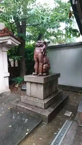 坐摩神社の狛犬