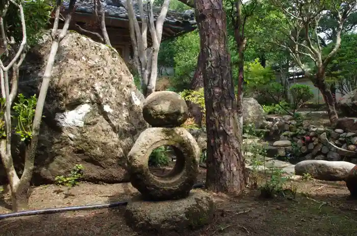 青荘山松佑寺の建物その他