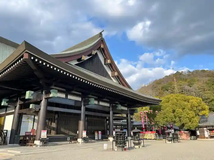 最上稲荷山妙教寺の{uncategorized: "未分類", other: "その他", undefined: "問題あり", building: "その他建物", grave: "お墓", sacred_gate: "鳥居", guardian: "狛犬", statue: "像", buddha: "仏像", history: "歴史", nature: "自然", garden: "庭園", animal: "動物", pagoda: "塔", temizu: "手水舎", mountain_gate: "山門・神門", sanctuary: "本殿・本堂", subordinate: "末社・摂社", art: "芸術", scenery: "景色", jizo: "地蔵", ema: "絵馬", goshuin: "御朱印", omikuji: "おみくじ", items: "授与品その他", amulet: "お守り", goshuincho: "御朱印帳", eats: "食事", festival: "お祭り", votive_dance: "神楽", shichigosan: "七五三参", wedding: "結婚式", experience: "体験その他", initially: "初詣", around: "周辺", anti_infection: "感染症対策"}