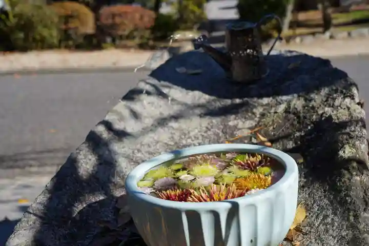 開成山大神宮の手水舎