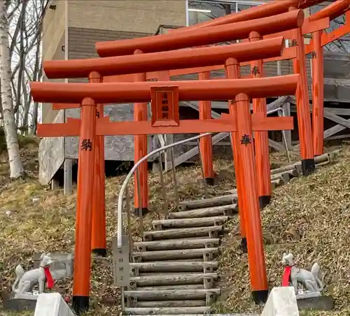 清田稲荷神社の鳥居