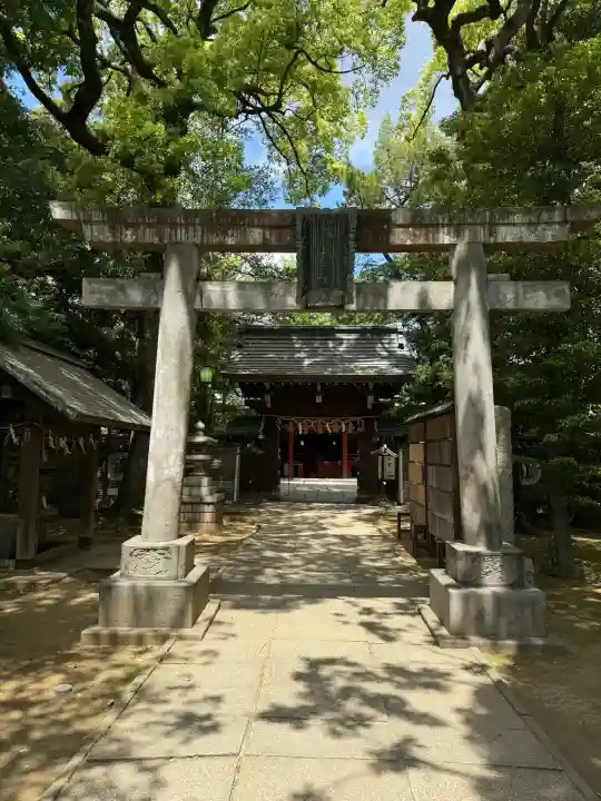 赤坂氷川神社の{uncategorized: "未分類", other: "その他", undefined: "問題あり", building: "その他建物", grave: "お墓", sacred_gate: "鳥居", guardian: "狛犬", statue: "像", buddha: "仏像", history: "歴史", nature: "自然", garden: "庭園", animal: "動物", pagoda: "塔", temizu: "手水舎", mountain_gate: "山門・神門", sanctuary: "本殿・本堂", subordinate: "末社・摂社", art: "芸術", scenery: "景色", jizo: "地蔵", ema: "絵馬", goshuin: "御朱印", omikuji: "おみくじ", items: "授与品その他", amulet: "お守り", goshuincho: "御朱印帳", eats: "食事", festival: "お祭り", votive_dance: "神楽", shichigosan: "七五三参", wedding: "結婚式", experience: "体験その他", initially: "初詣", around: "周辺", anti_infection: "感染症対策"}