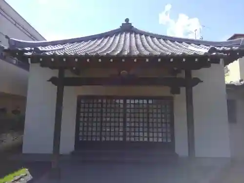 善紹寺の本殿・本堂