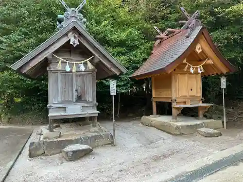 八重垣神社の{uncategorized: "未分類", other: "その他", undefined: "問題あり", building: "その他建物", grave: "お墓", sacred_gate: "鳥居", guardian: "狛犬", statue: "像", buddha: "仏像", history: "歴史", nature: "自然", garden: "庭園", animal: "動物", pagoda: "塔", temizu: "手水舎", mountain_gate: "山門・神門", sanctuary: "本殿・本堂", subordinate: "末社・摂社", art: "芸術", scenery: "景色", jizo: "地蔵", ema: "絵馬", goshuin: "御朱印", omikuji: "おみくじ", items: "授与品その他", amulet: "お守り", goshuincho: "御朱印帳", eats: "食事", festival: "お祭り", votive_dance: "神楽", shichigosan: "七五三参", wedding: "結婚式", experience: "体験その他", initially: "初詣", around: "周辺", anti_infection: "感染症対策"}
