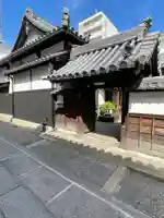 本成院の山門・神門