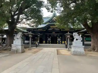 穴八幡宮の本殿・本堂