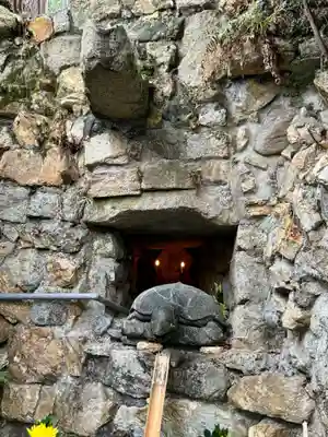 亀の水不動尊・梅香庵(木食寺)跡(京都府)