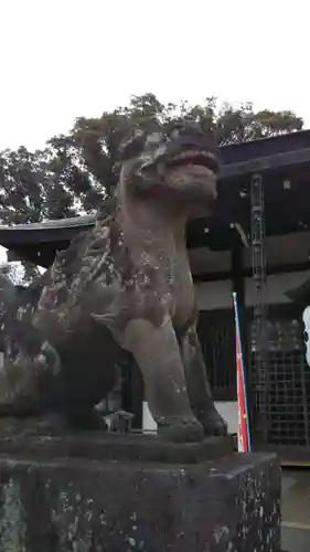 登渡神社の狛犬