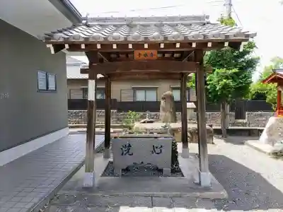 八幡神社（下志段味）の手水舎