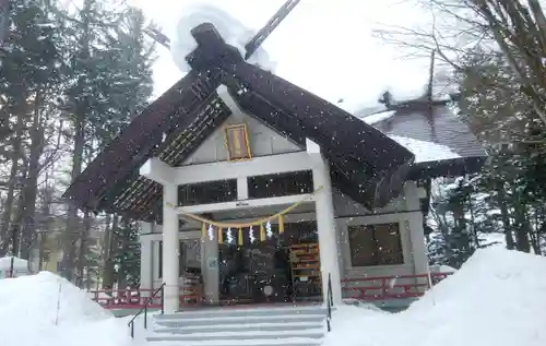 北広島市総鎮守　廣島神社の本殿