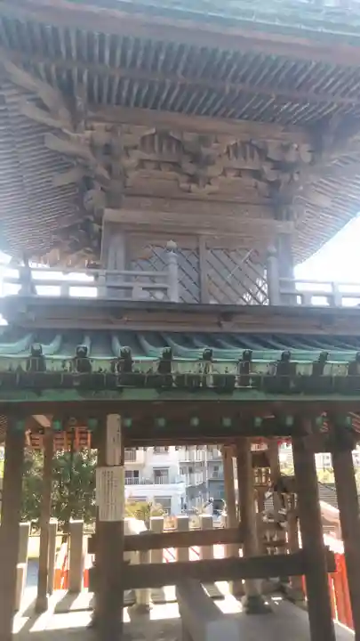 甲宗八幡宮の山門・神門