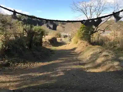 諏訪神社の鳥居